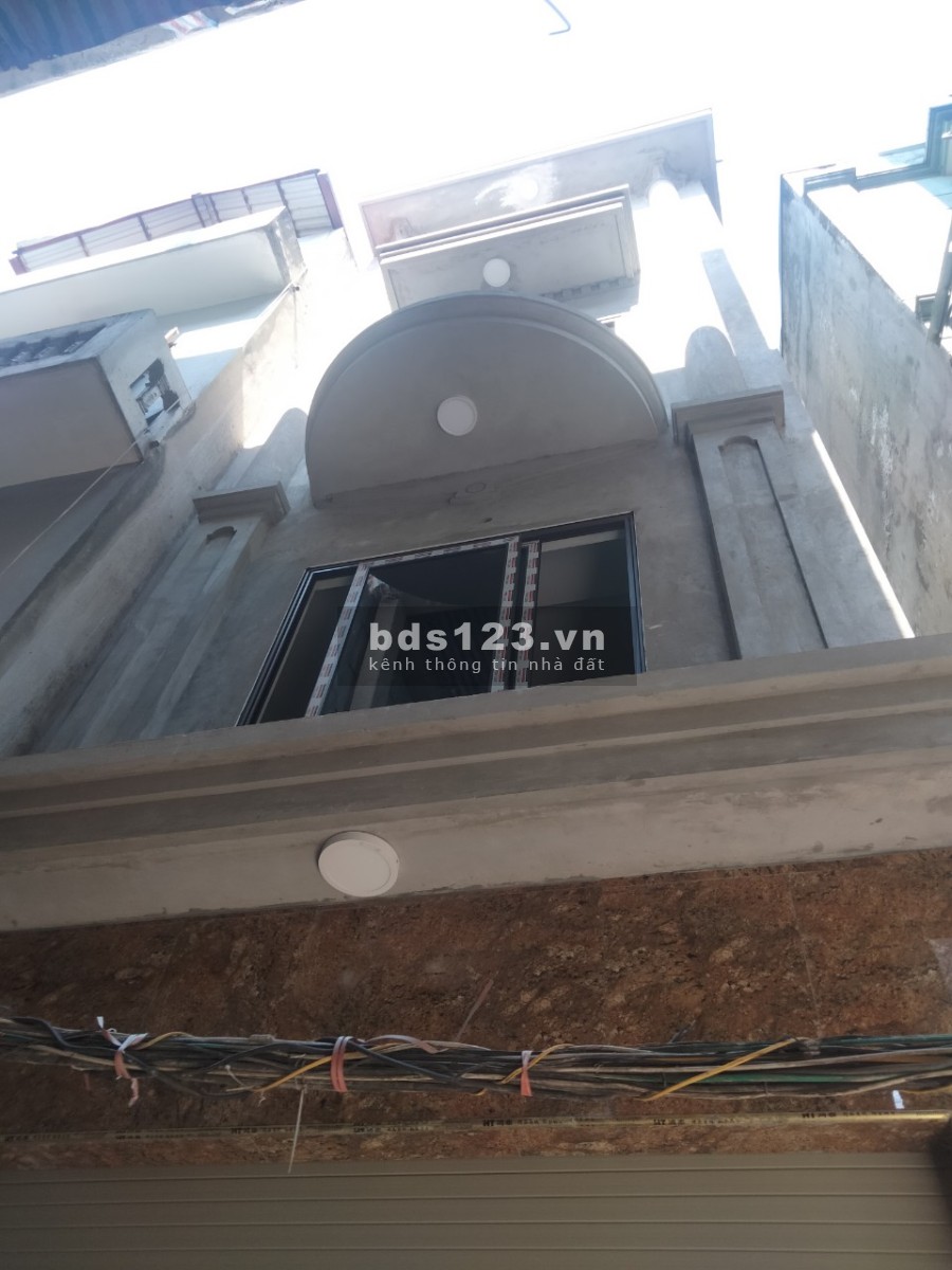 Chính chủ cần bán gấp căn nhà dtsd 36m2 4 tầng 1 tum Văn Quán liên hệ 0986665865