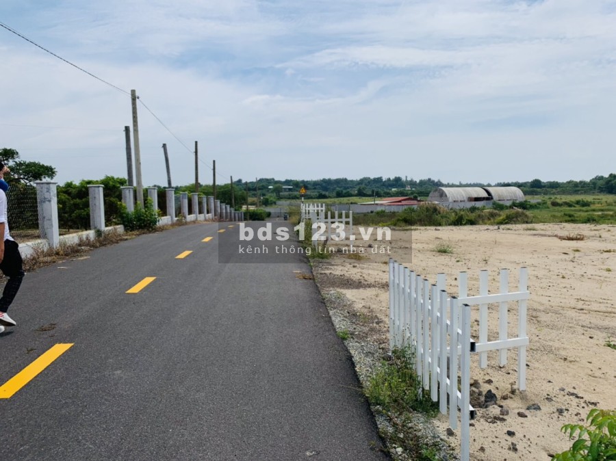 Đất nền gần biển Lộc An Đất Đỏ, Bà Rịa Vũng Tàu, giá 1.95 tỷ, liên hệ 0903105233