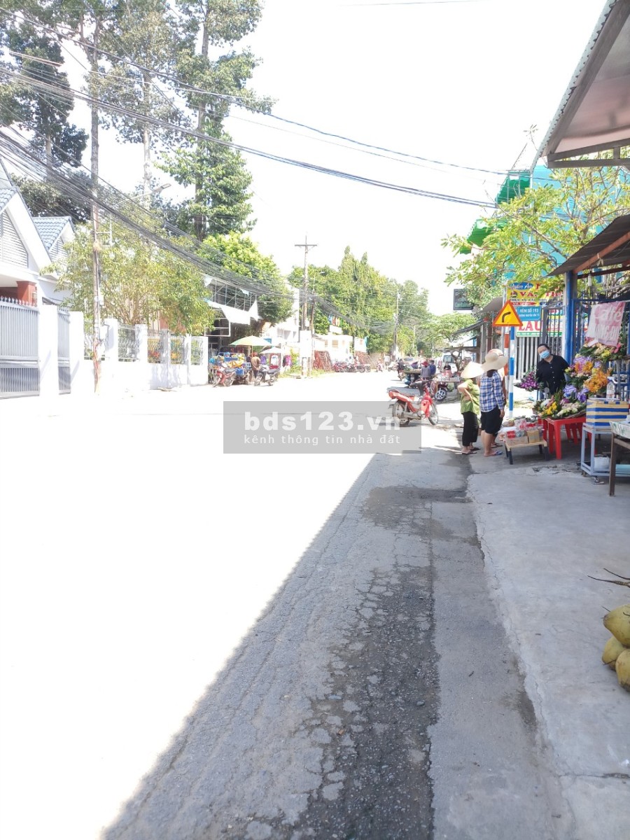 Bán đất chính chủ đường Nguyễn Văn Tỏ- Phường Long Bình Tân- Tp Biên Hòa