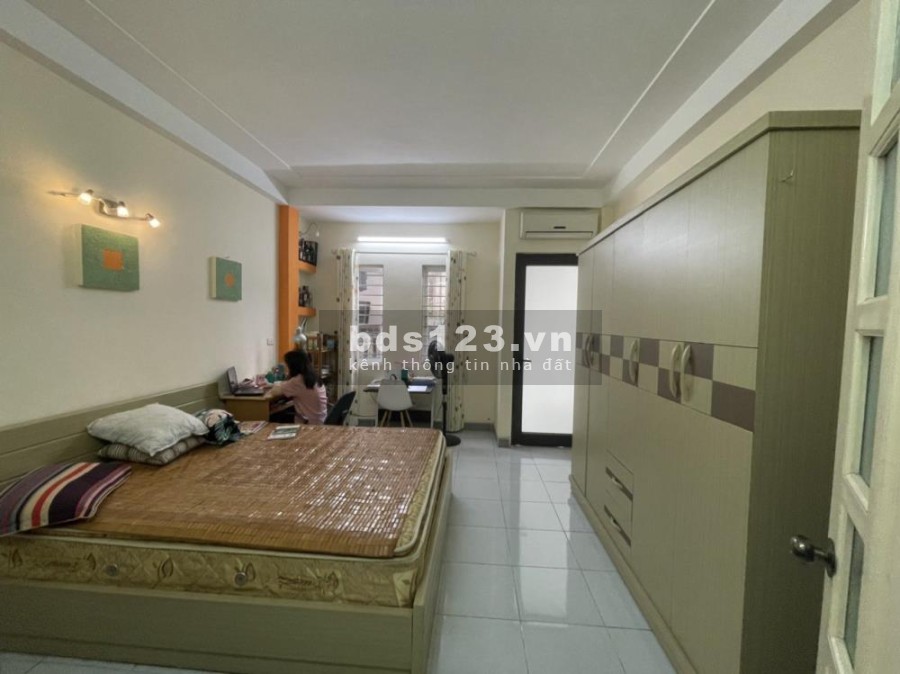 Bán nhà Phương Mai, khu dân trí tuyệt vời, diện tích sử dụng 30m2, giá bán chỉ 5.45 tỷ