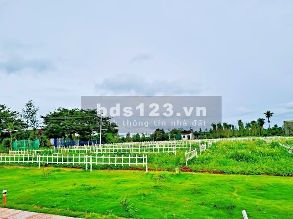 Đất nền sổ đỏ có sẵn trung tâm khu dân cư giá chỉ từ 5tr5/m2 view công viên tiện ích đầy đủ