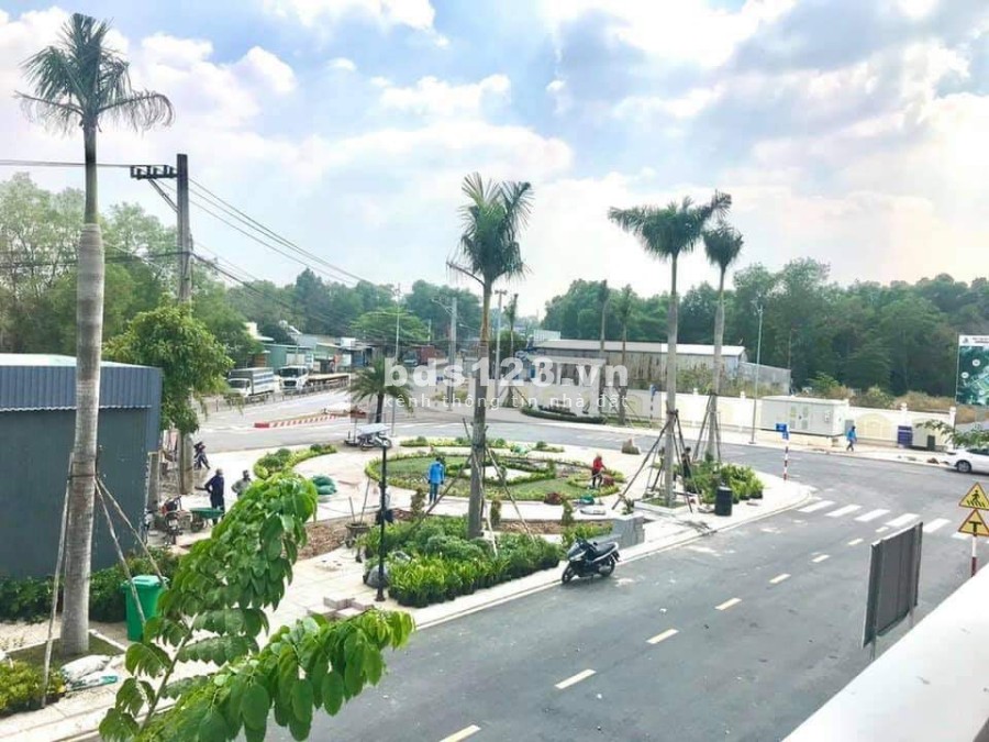Nhà ở thương mại Vietsing Phú Chánh sổ sẵn thổ cư 100% hỗ trợ vây 70%, giá tốt đầu tư
