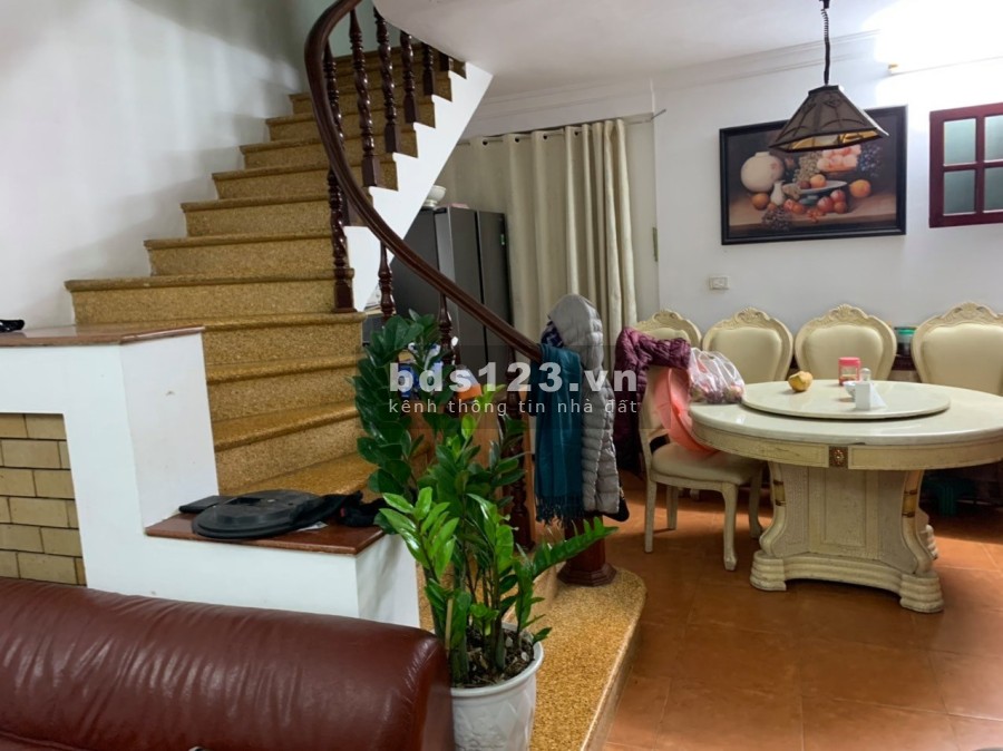 Bán nhà Phương Liệt, khu phân lô quan chức, ô tô đỗ cổng, diện tích 50m2, giá bán 8.5 tỷ