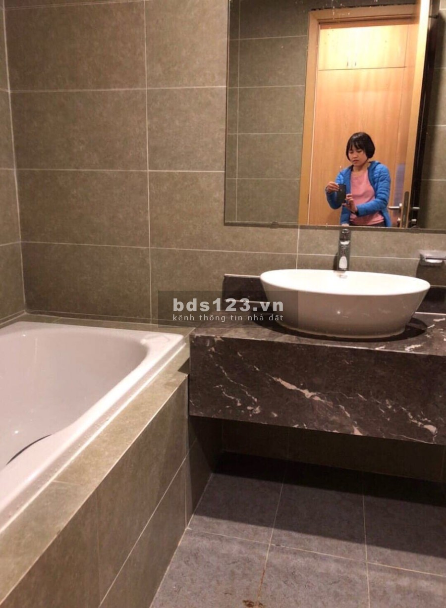 Căn hộ Chung cư ngủ FLC 265 Cầu Giấy Hà Nội 3N 1K dtsd 100m2 liên hệ 0329521198