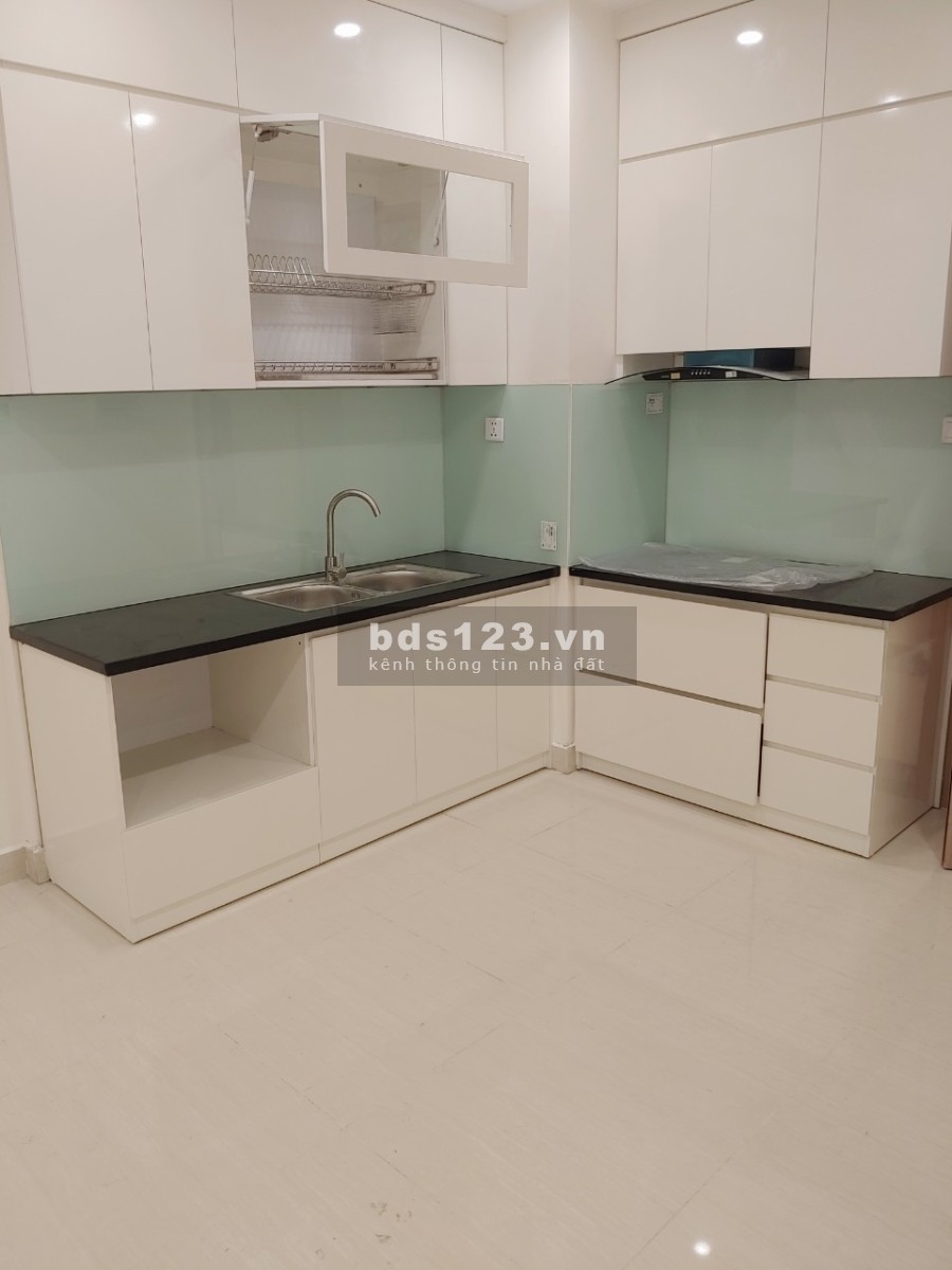 Chính chủ cho thuê gấp căn hộ 2 ngủ tòa S303 dự án Vinhomes Smart city giá 8 triệu/tháng
