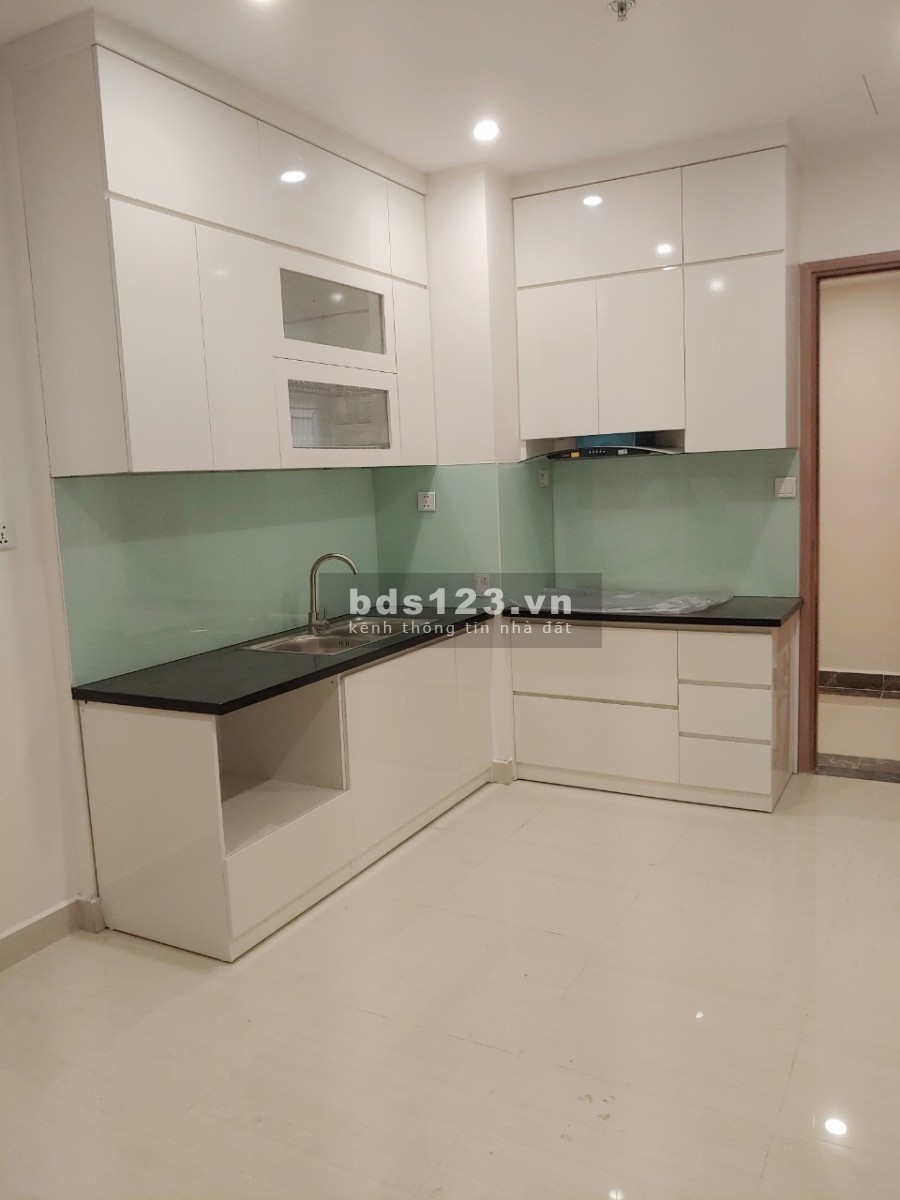 Chính chủ cho thuê gấp căn hộ 2 ngủ tòa S303 dự án Vinhomes Smart city giá 8 triệu/tháng