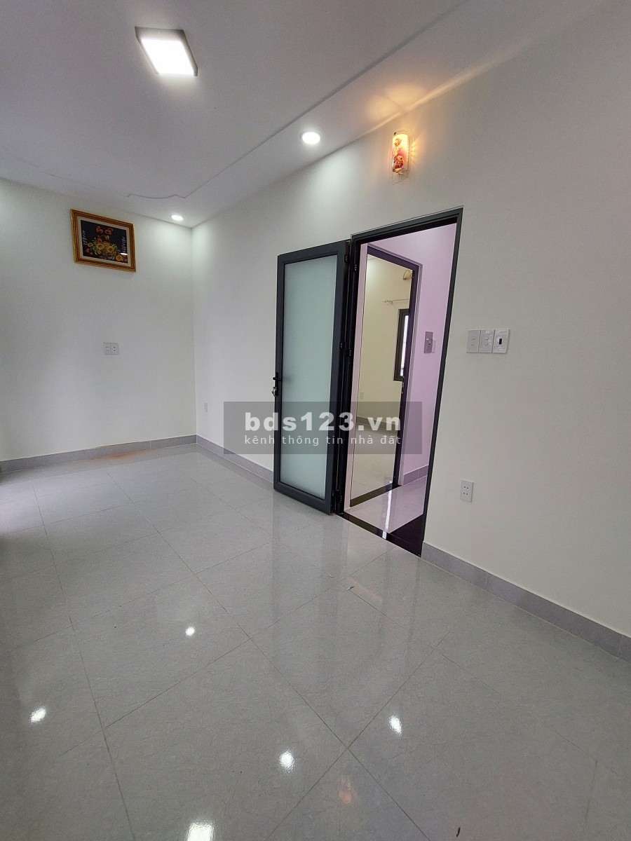 Bán nhà hẻm 8m Vườn Lài Tân Phú diện tích 64m2 giá rẻ chỉ 8.2 Tỷ liên hệ 0896721788
