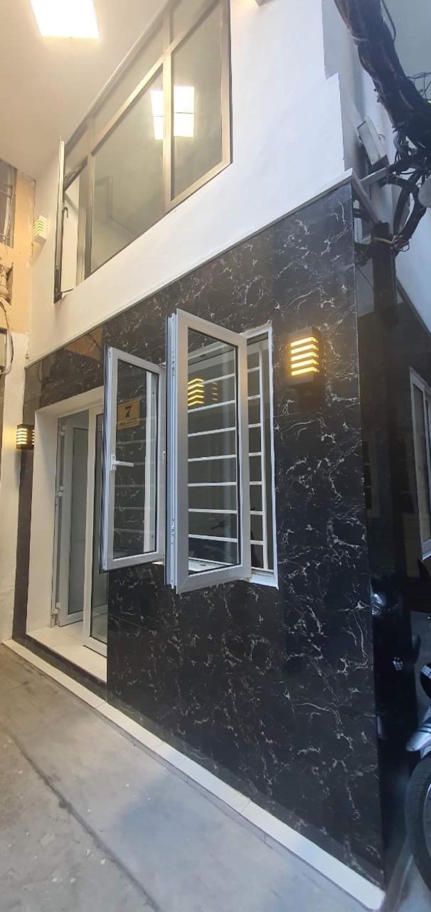 Chính chủ bán gấp nhà Số 7 ngõ 200 phố Tôn Đức Thắng, Quận Đống Đa - Hà Nội lh 0908993568