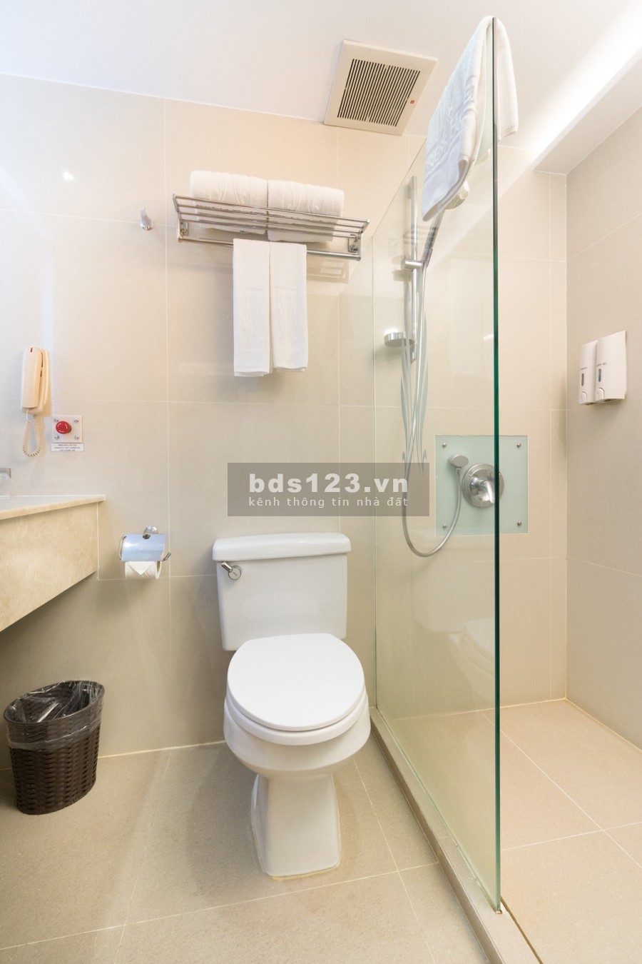 Căn hộ đẹp hiện đại đầy đủ tiện nghi theo tiêu chuẩn khách sạn 3 sao liên hệ 0906323867