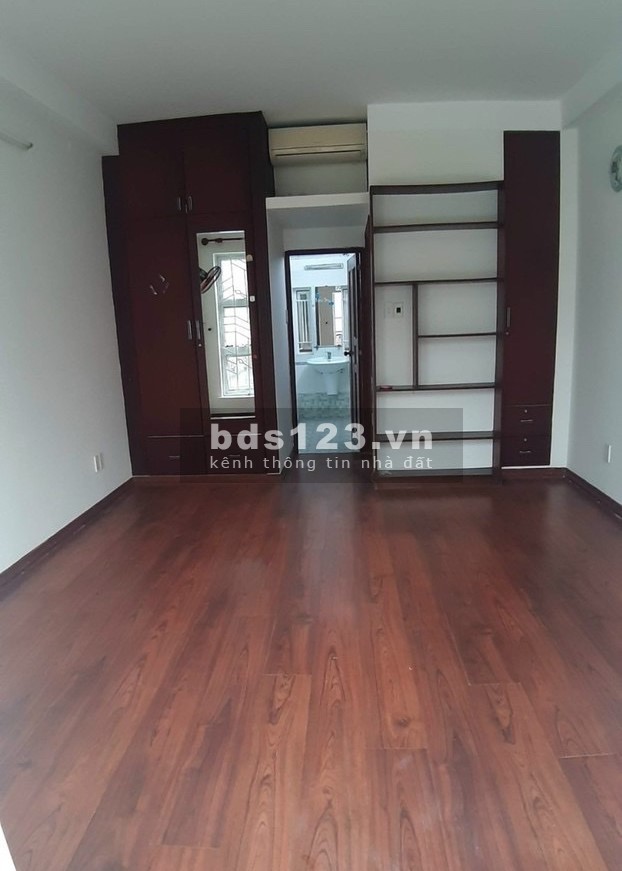 Bán nhà mặt tiền Tân Khai (CMT8), dtsd 29m2, giá 4tỷ6 giảm gấp còn 4tỷ2, Quận Tân Bình