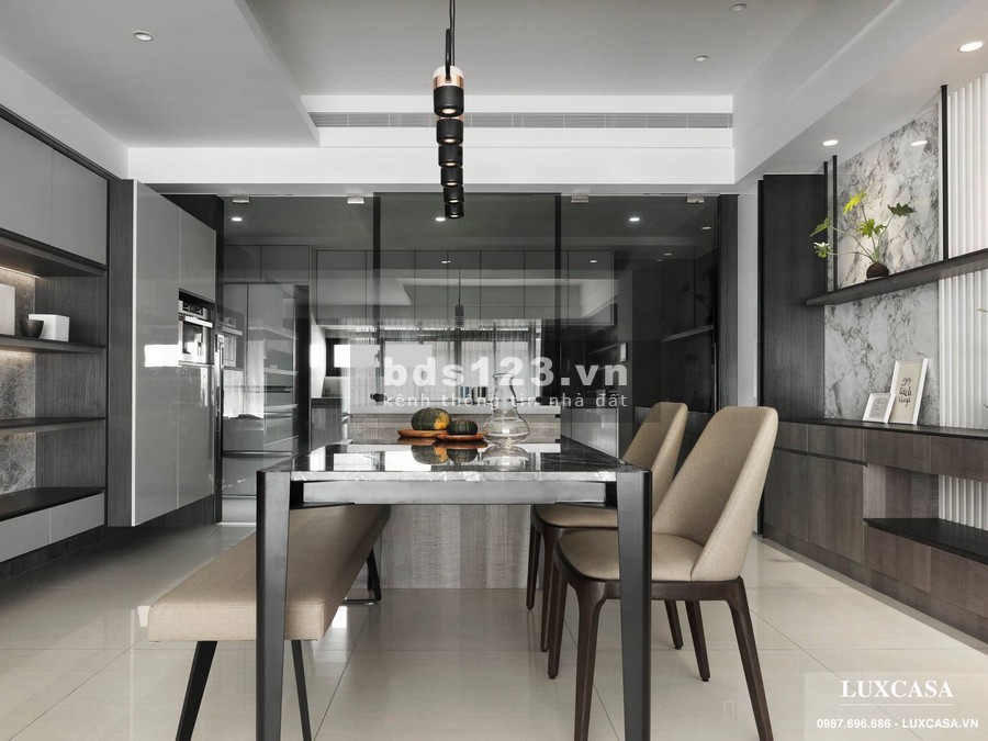 Nhà đẹp nguyên căn đường Huỳnh Tấn Phát, diện tích 50m2, giá 4.7 tỷ ngõ ô tô thông