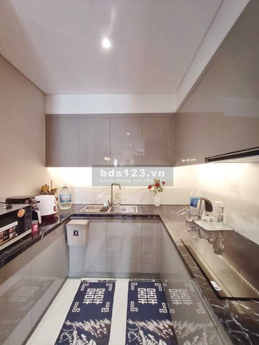 0838681826 cho thuê căn hộ chung cư cao cấp King Palace cạnh royal 3 ngủ cơ bản 15tr full 20tr