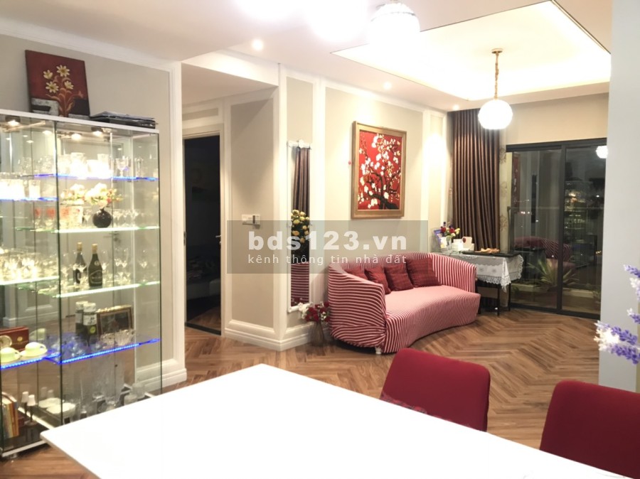 0838681826 cho thuê căn hộ chung cư cao cấp King Palace cạnh royal 3 ngủ cơ bản 15tr full 20tr