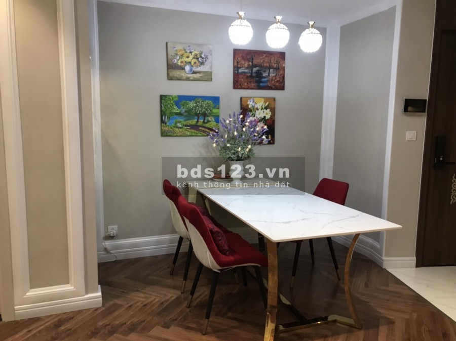 0838681826 cho thuê căn hộ chung cư cao cấp King Palace cạnh royal 3 ngủ cơ bản 15tr full 20tr