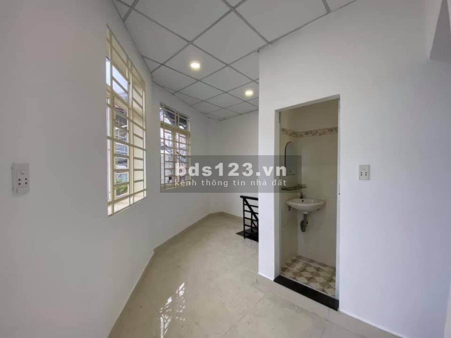 Nhà Hiếm hai mặt tiền diện tích sử dụng 60m2 giá bán chỉ 4,7 tỷ, liên hệ xem nhà 0354545517