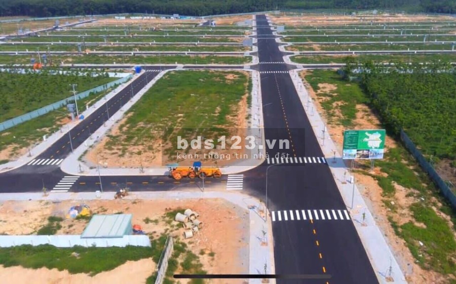 Chính chủ cần bán đất gần chợ Vĩnh Tân xoay tiền mùa dịch khu dân cư hiện hữu, sổ sẵn