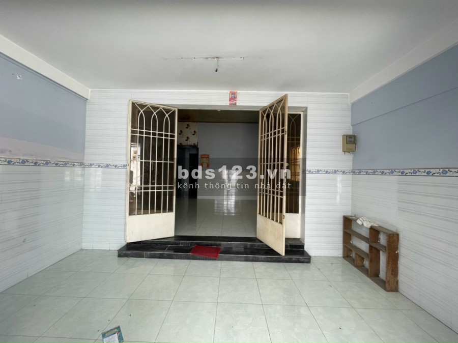 Ngân hàng định giá 5,9ty, cần tiền bán giá 5,5ty nhà hẻm Huỳnh Tấn Phát. Liên hệ: 0931.68.1086 Duy