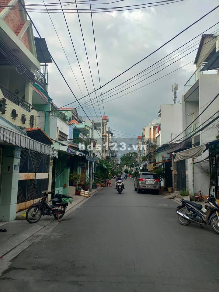 Mặt Tiền 1/ Tần Hoà Đông 5 tấm đúc kiên cố, diện tích sử dụng 77m2, nhà đẹp giá rẻ