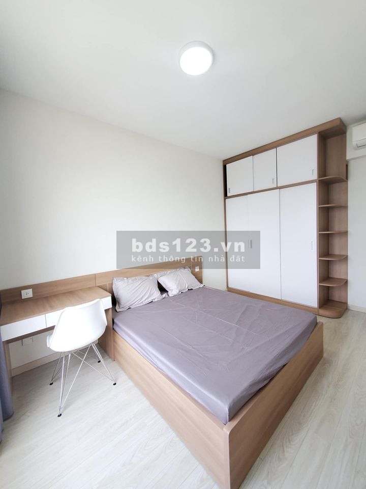 Cho thuê căn hộ 2 phòng ngủ, dự án chung cư Palm Heights phường An Phú Quận 2, lhcc