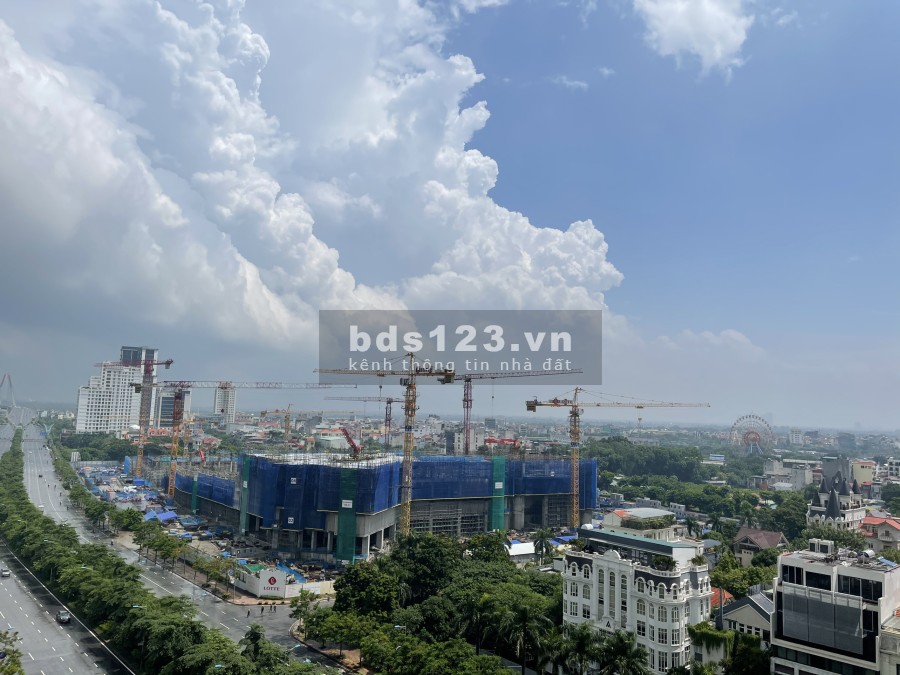 Cho thuê căn hộ chung cư Ciputra diện tích sử dụng 86m², 3 phòng ngủ tầng 12 căn góc