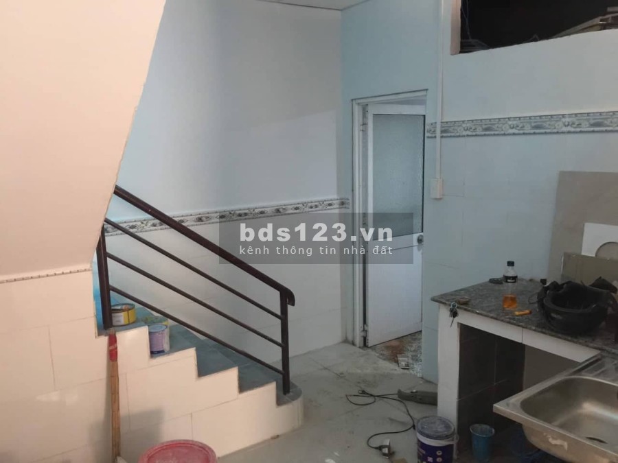 Cho thuê nhà nguyên căn Dương Bá Trạc kí hợp đồng lâu dà với chính chủ, giá 7 triệu/tháng