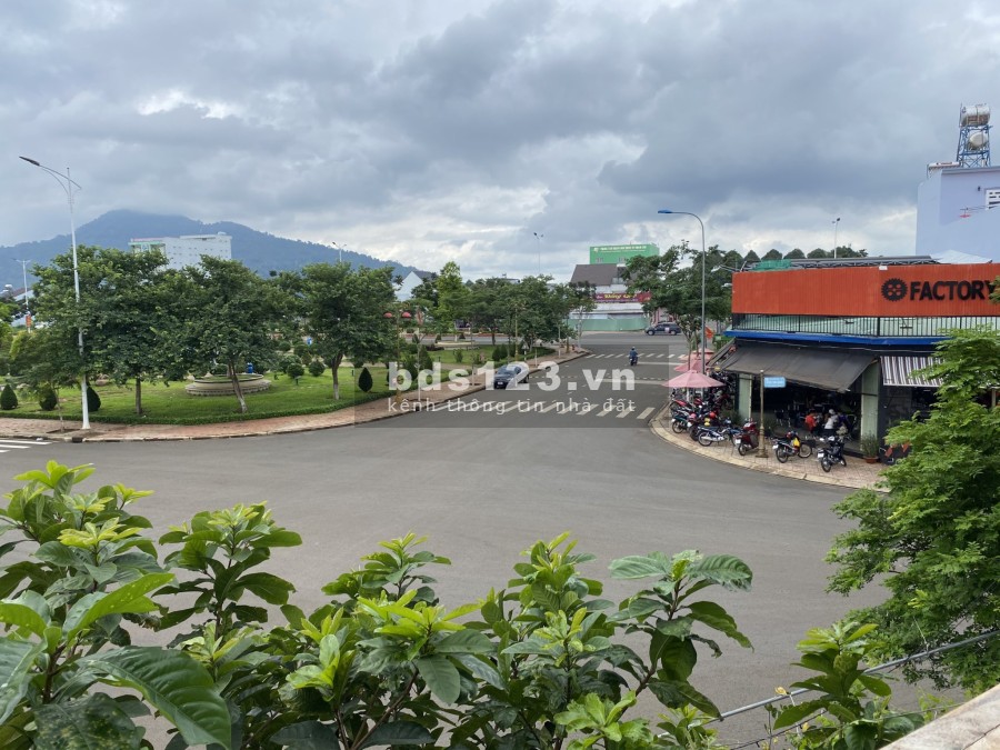 Cần bán 3 lô đất ngay trung tâm hành chính, sổ riêng, giá 459 triệu/lô sổ riêng từng lô, giá tốt