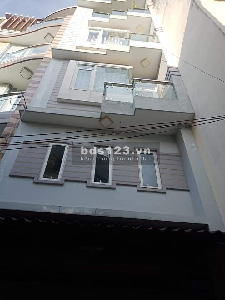 Bán nhà Hoàng Văn Thụ 5 tầng diện tích 50m2 hẻm xe hơi giá 6.95 tỷ chưa tới 150 triệu/m2