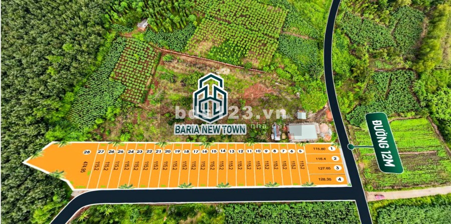 Bán gấp lô đất diện tích 115m2, giá 650 triệu, thổ cư 100m2, sổ riêng, bao công chứng ngay