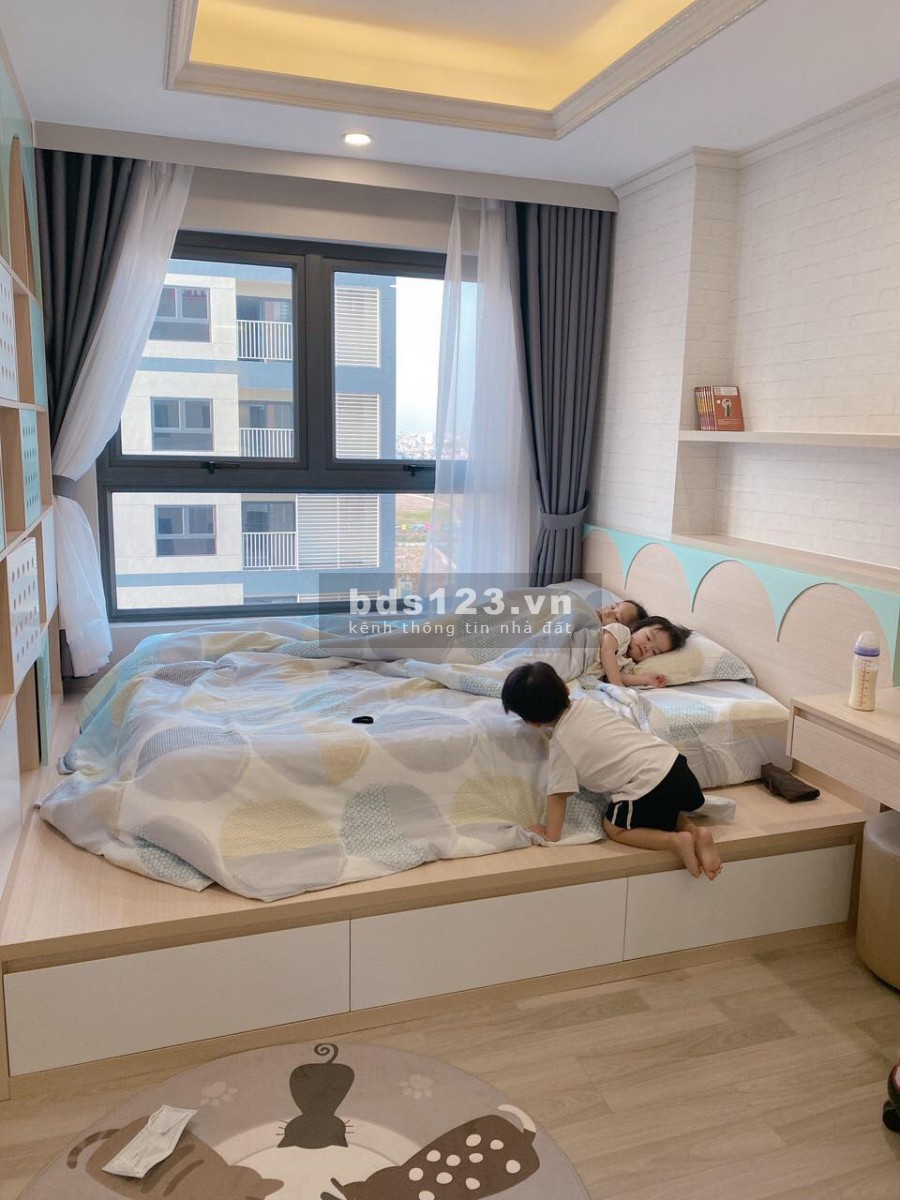 Bán căn hộ cao cấp tầng cao view đẹp full nội thất chung cư Homyland Riverside dt 85m2, 2 pn