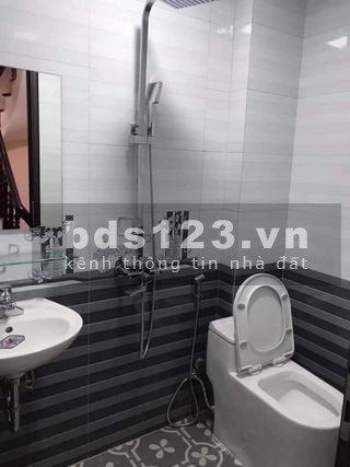 Nhà đẹp lung linh giá bán chỉ 3,3 tỷ đường Lê Quang Đạo, sổ đỏ vuông vắn, giao dịch ngay