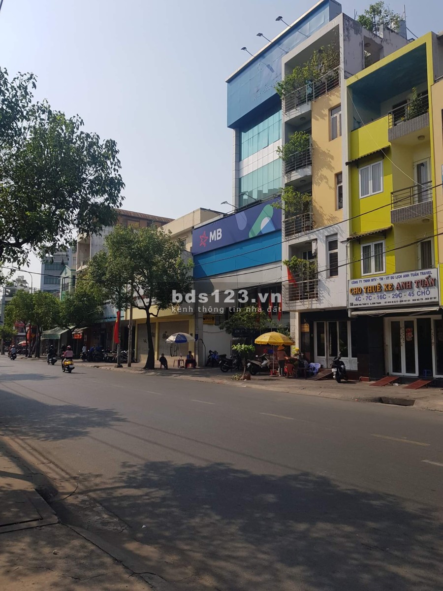 Cho thuê mặt bằng kinh doanh nhà mặt tiền Quận Bình Thạnh, giá thương lượng chính chủ