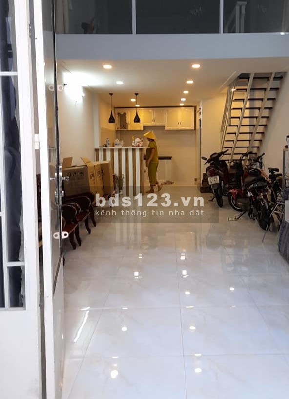 Bán nhà Trần Văn Quang, diện tích sử dụng 24m2, 4x6m, nhà rộng giá rẻ, giá bán 2 tỷ 75