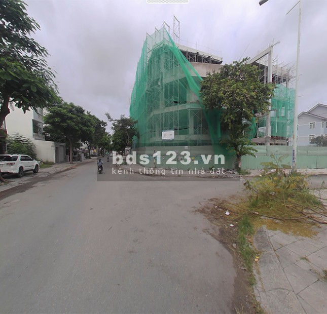 Bán Lô B2x hướng đông bắc dự án Đông Thủ Thiêm. Quận 2. dt 8x20, sổ, Gía 14.4 tỷ