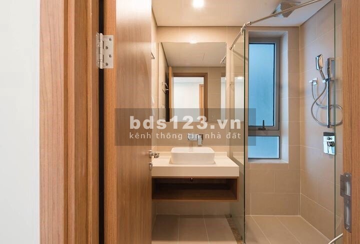 Tôi cho thuê căn hộ Rivera Park Quận 10, 2pn 2wc diện tích sử dụng 74m2, tầng cao thông thoáng