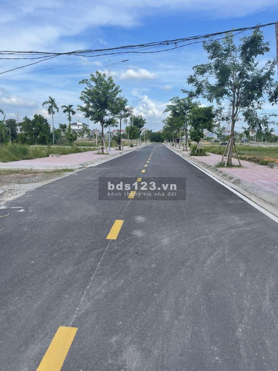 Chính chủ bán lô góc 2 mặt thoáng đẹp nhất dự án Tấn Đức JSC, sổ đỏ vĩnh viễn bàn giao ngay