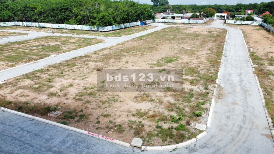 Hậu Covid cho ra đi em nền giá tốt liên hệ xem đất 0906947631, pháp lý giấy tờ đầy đủ