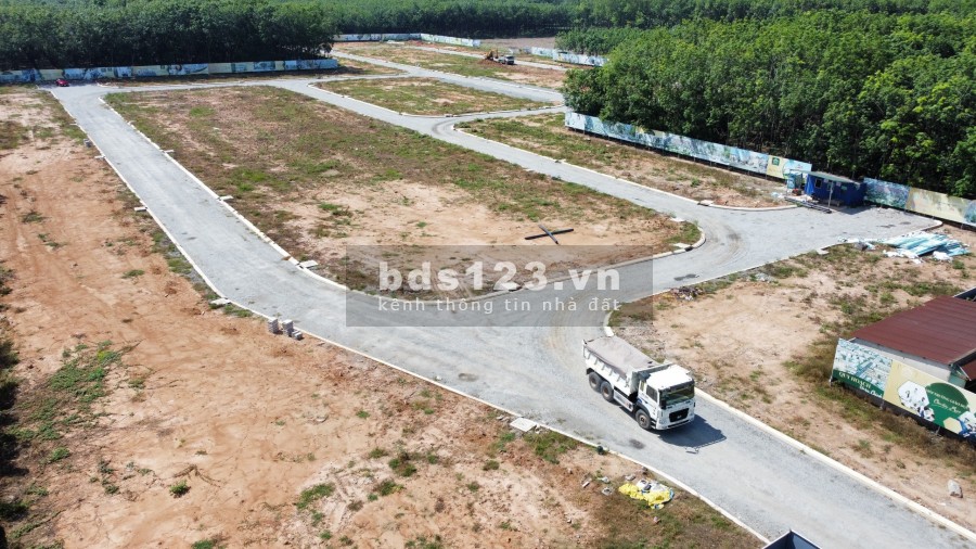 Hậu Covid cho ra đi em nền giá tốt liên hệ xem đất 0906947631, pháp lý giấy tờ đầy đủ