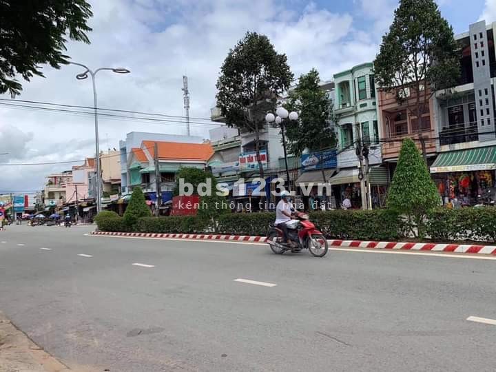 Đầu tư đất nền tại quỹ đất cuối cùng của thị trấn Cần Đước giá chỉ từ 1.3 tỷ lh 0353487634