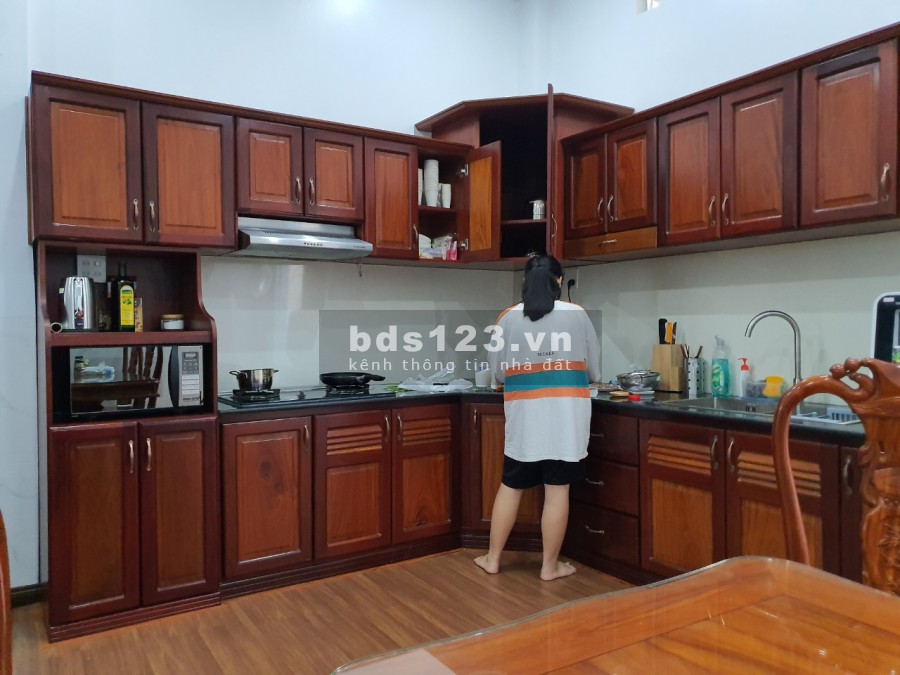 Nhà Đẹp ngay trung tâm thương mại Vincom An Giang, sổ chính chủ, bàn giao sang tên ngay