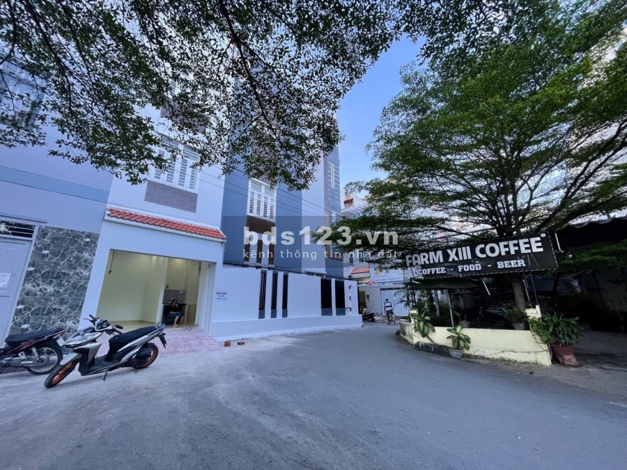 Chủ Nhà kẹt tiền cần bán gấp KDC Hồng Long Quốc lộ 13, TP Thủ Đức. liên hệ trực tiếp chủ nhà