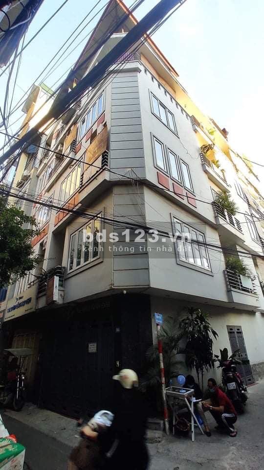 Bán nhà Đống Đa, kinh doanh đỉnh: 43m2, 5 tầng, mặt tiền 6 mét, Giá chỉ 13.5 Tỷ.