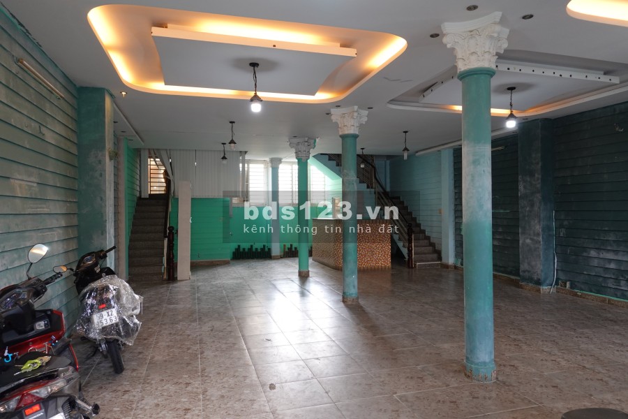 Nhà mặt tiền cho thuê làm văn phòng, kinh doanh, siêu thị, khu sầm uất mua bán kinh doanh tấp nập