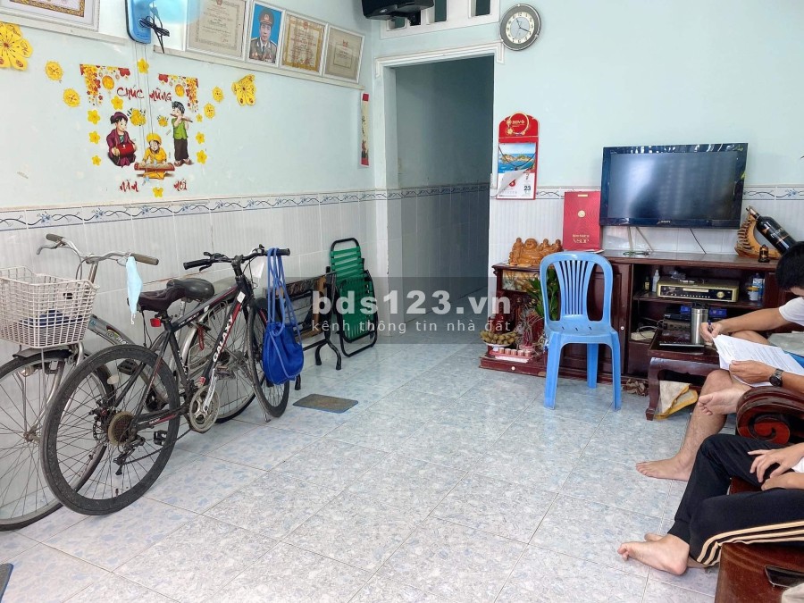 Ngộp bank cần bán nhà Vườn Lài hẻm 5m, diện tích sử dụng 83m2, chỉ 7.x tỷ lh 0896721788