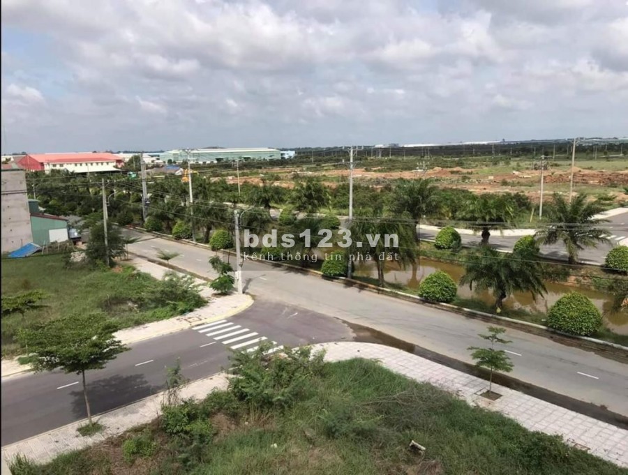 Đất nền giá rẻ, có sổ hồng, 100% thổ cư, thanh toàn 50% tặng 3 chỉ vàng ngay và luôn