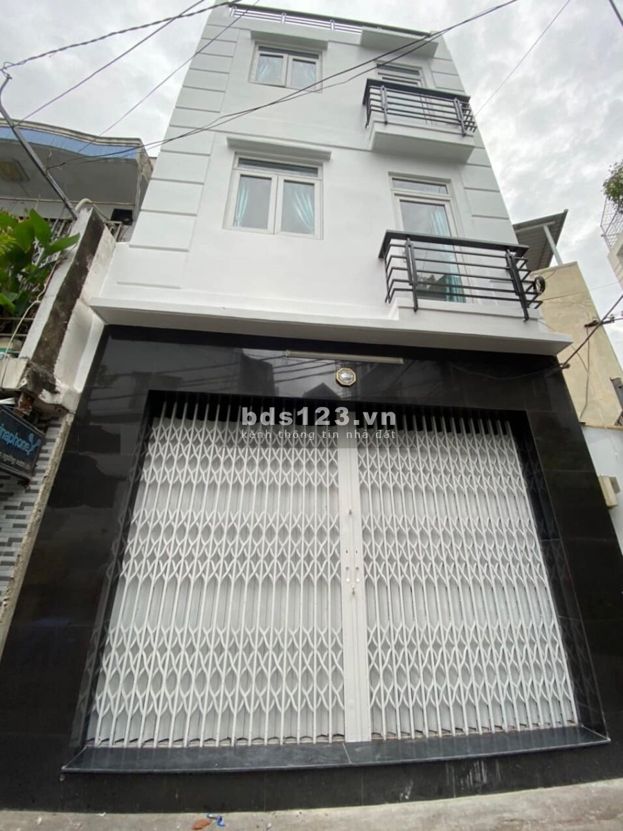 Bán nhà Ni Sư Huỳnh Liên, diện tích sử dụng 23m2, nhà rộng đẹp giá rẻ, giá bán 2 tỷ 74