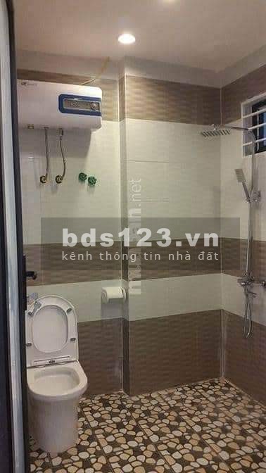 Nhà 5 tầng đường Trương Định, Quận Hai Bà Trưng, Hà Nội khu dân cư hiện hữu, dân trí cao