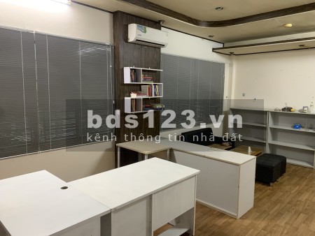 Giảm 100% tháng đầu, Nguyên sàn 2 Phòng diện tích 45m2 tại 74/32 Đường Bàu Cát 1, Quận Tân Bình