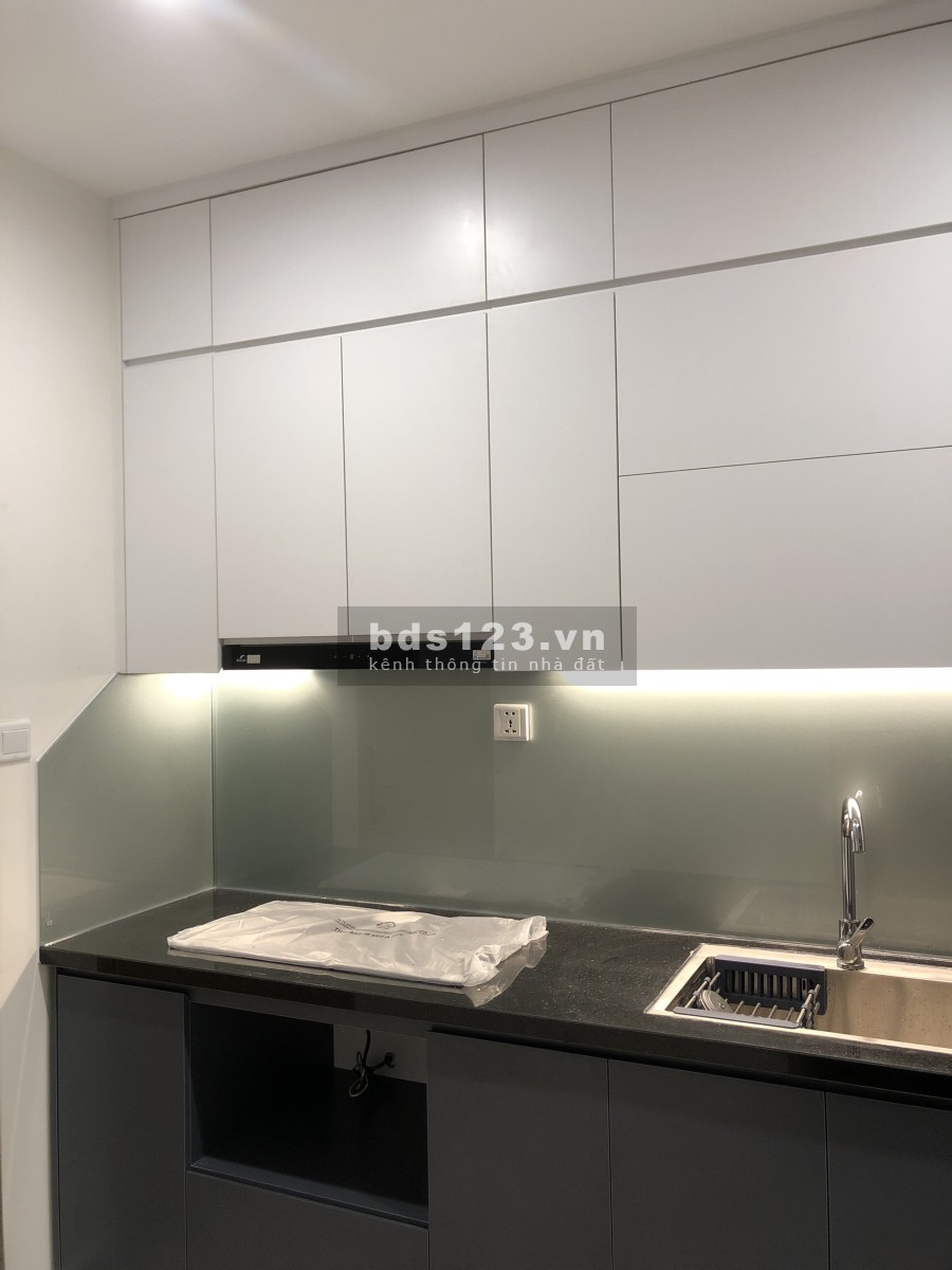 Cho thuê căn hộ Studio chung cư Vinhomes Ocean Park giá chir 4 triệu/tháng, đủ nội thất