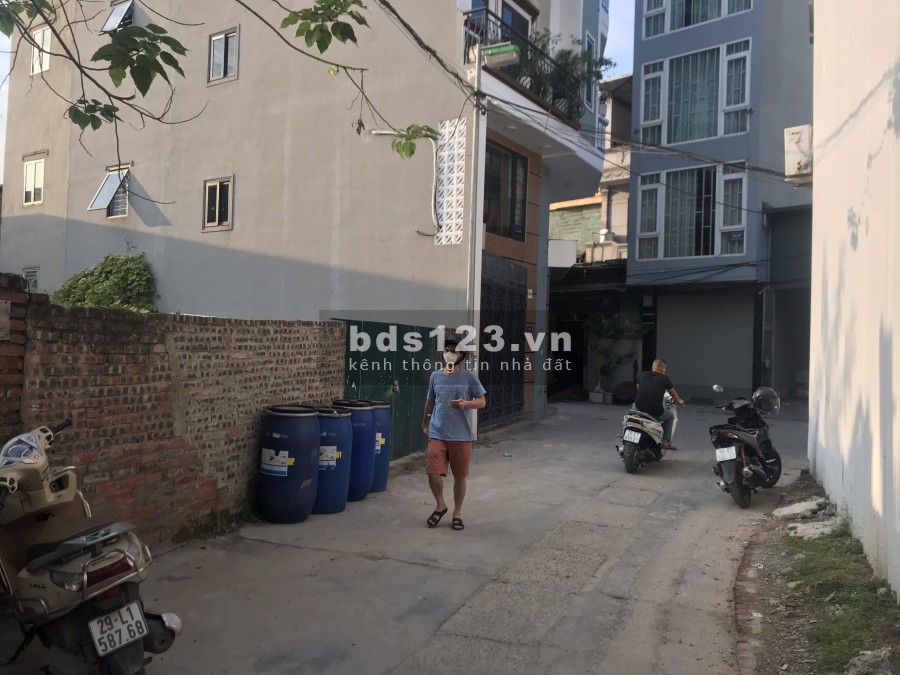 Chính chủ gửi bán đất Đại Mỗ Quận Nam Từ Liêm diện tích sử dụng 180m2 giá bán 16.2 tỷ