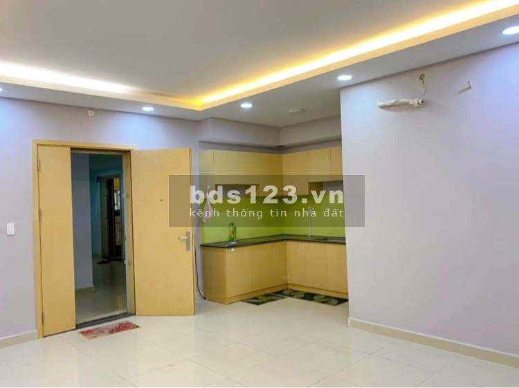Chính chủ cần cho thuê căn hộ Oriential Plaza Âu Cơ 78m2 2PN 2WC nhà đẹp dọn vào ở ngay